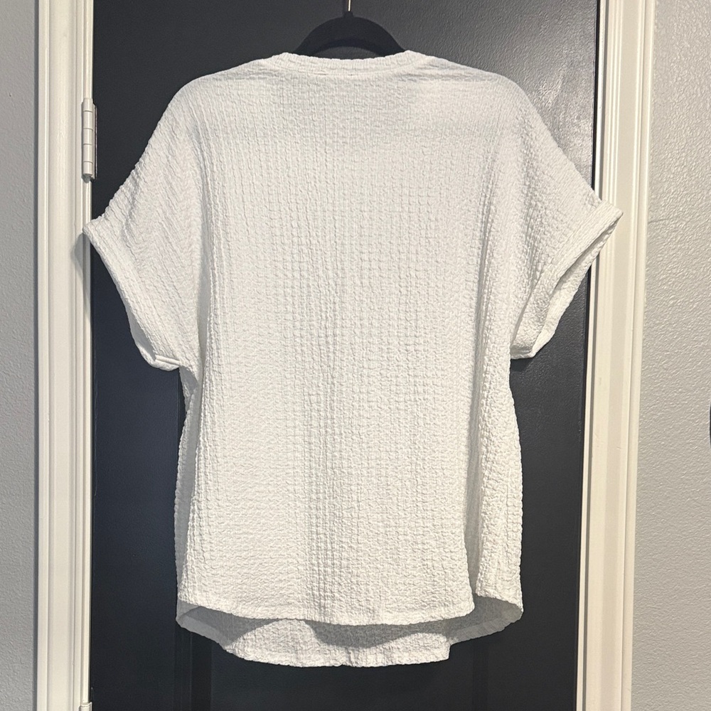 Ava & Grace White Textured Short-Sleeve Top - Picture 4 of 4